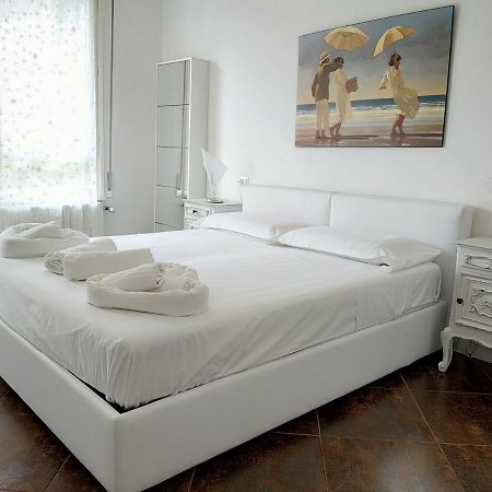 Casaviva - Casa Vacanze Betti A Rapallo Con Terrazza ภายนอก รูปภาพ
